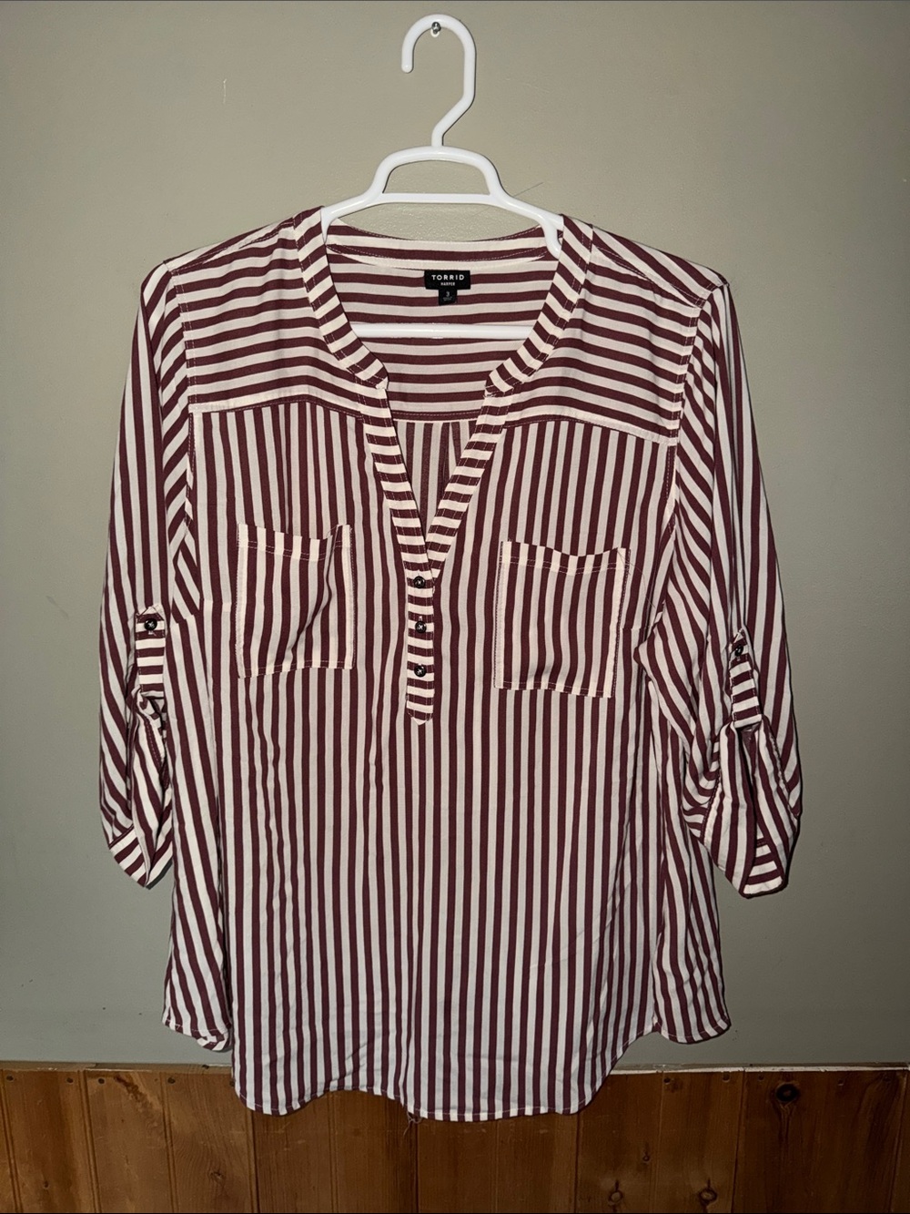Torrid Harper Blouse 3X Burgundy Cream Striped Roll Tab Sleeve Fall Fashion